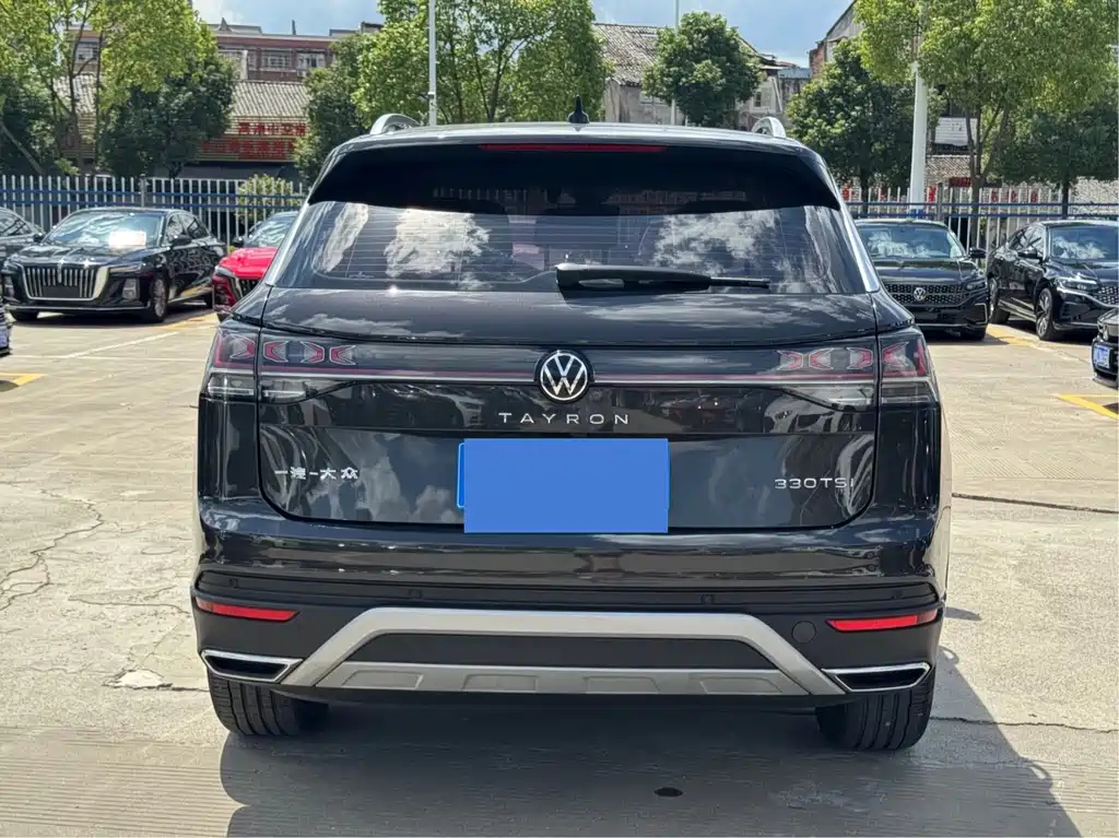 VOLKSWAGEN TAYRON 2022