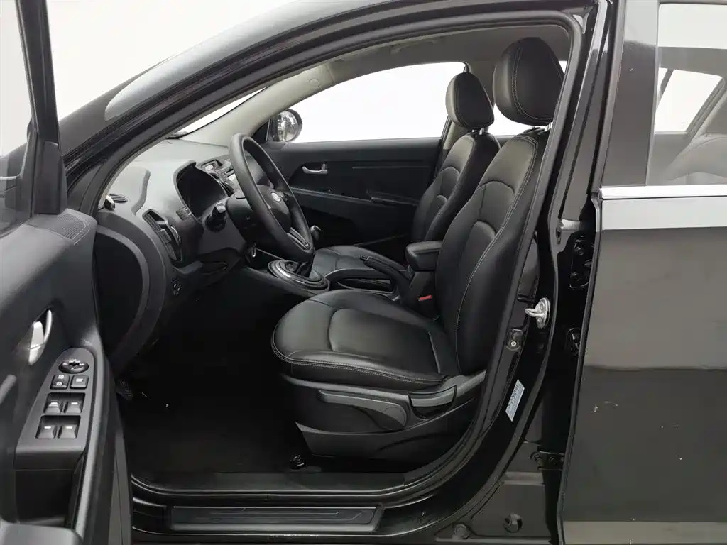 KIA SPORTAGE 2014