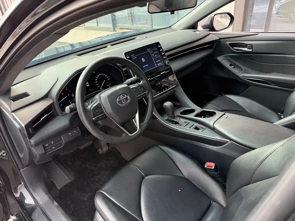TOYOTA AVALON 2022