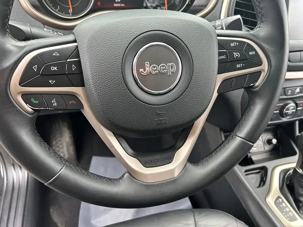 JEEP CHEROKEE 2017
