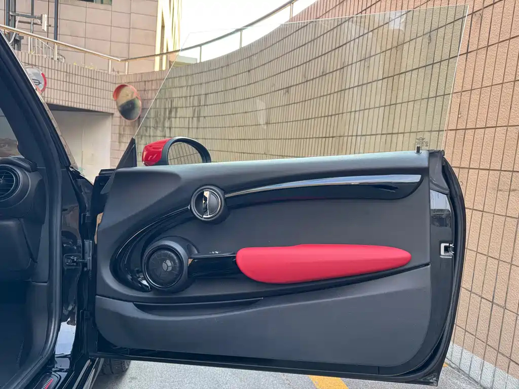 MINI JCW 2020