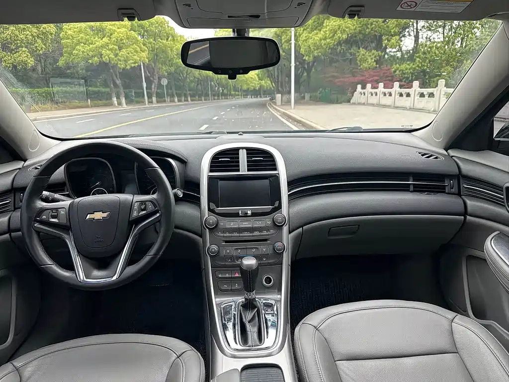 CHEVROLET MALIBU 2015