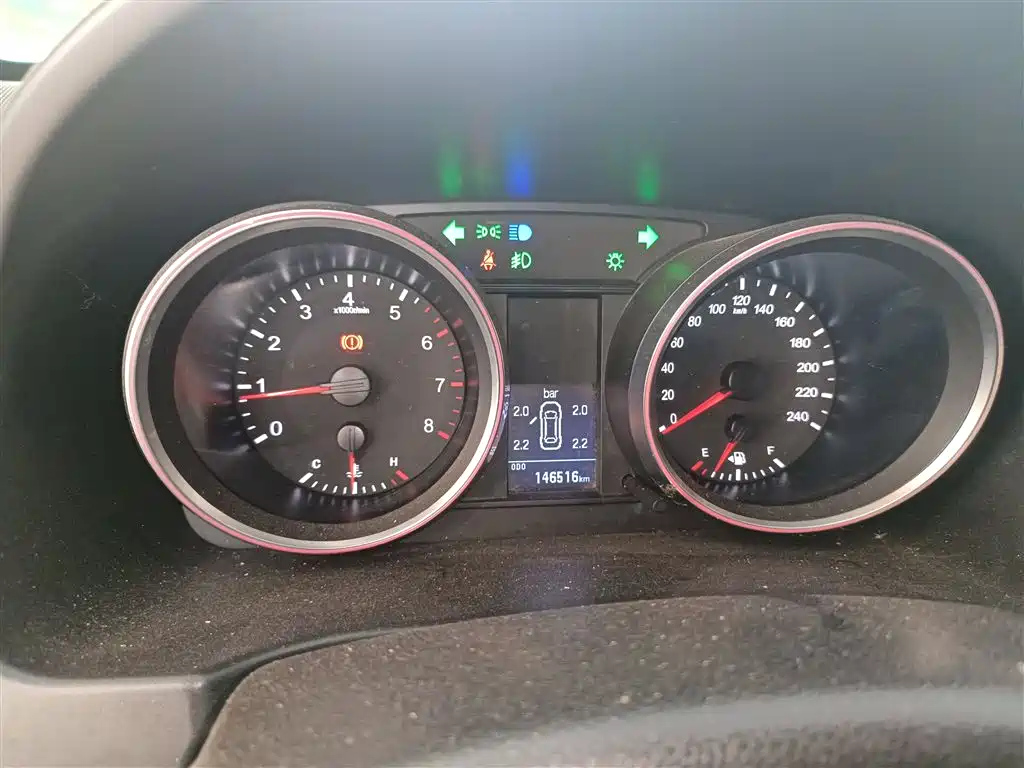 HAVAL H6 2015