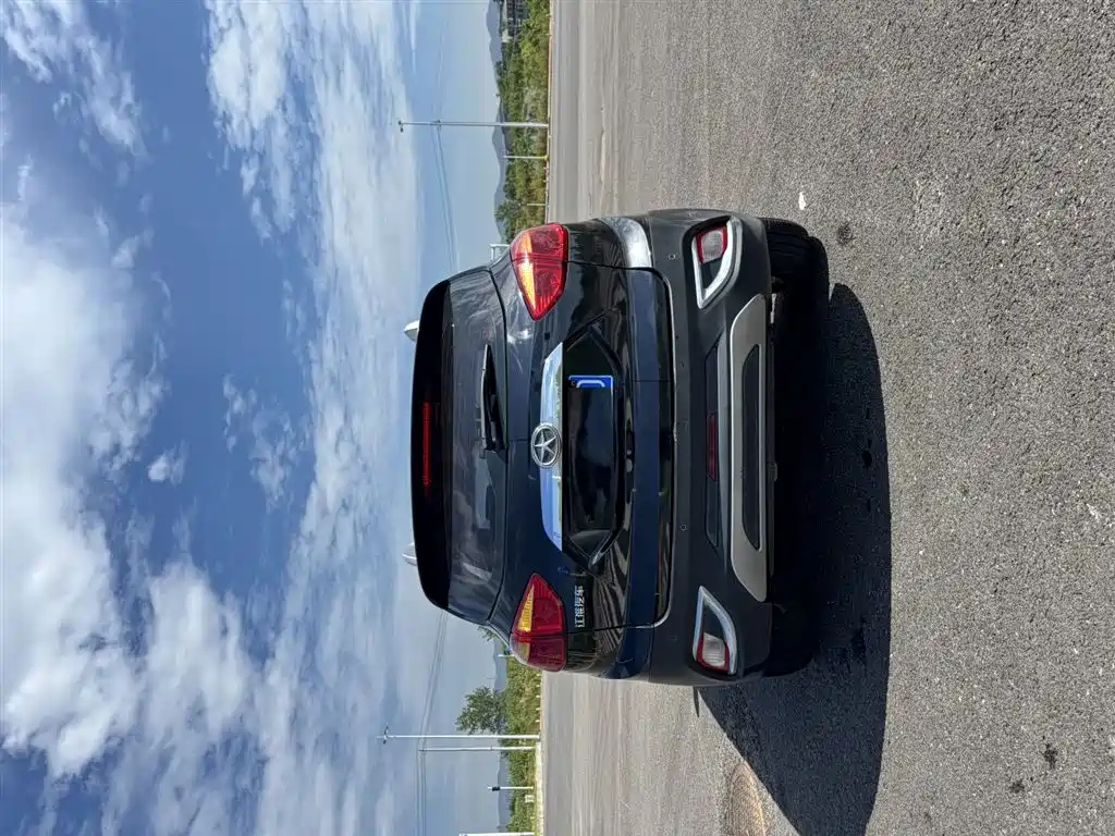 JAC REFINE S3 2014