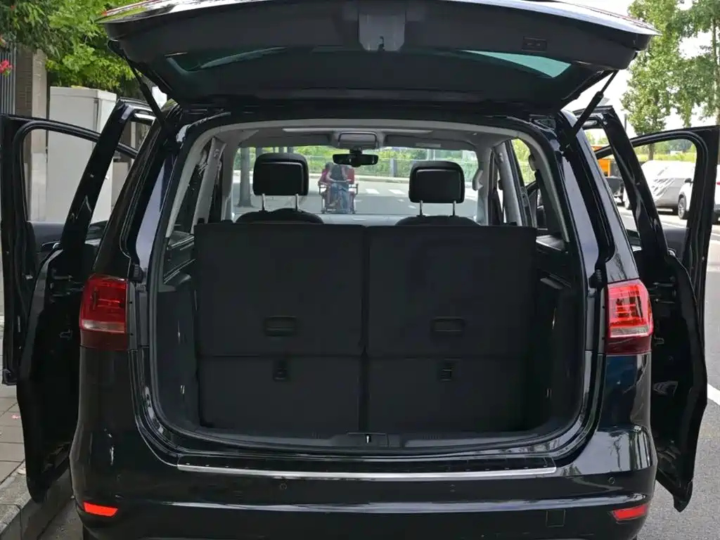 VOLKSWAGEN SHARAN 2018