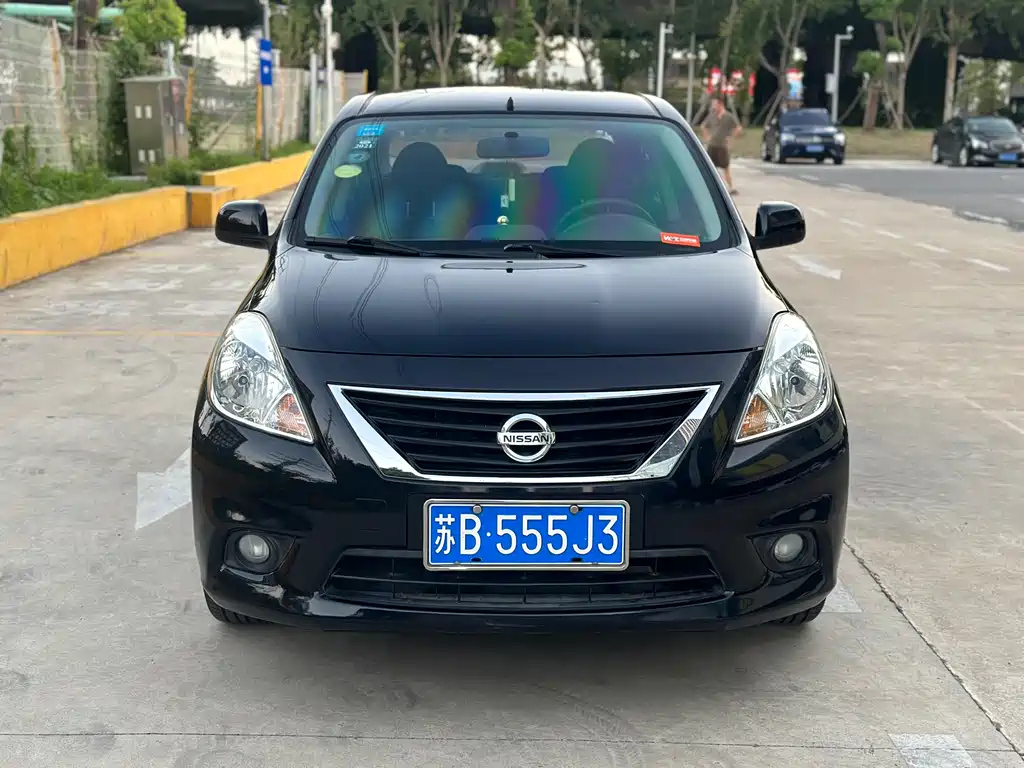 NISSAN SUNNY 2011