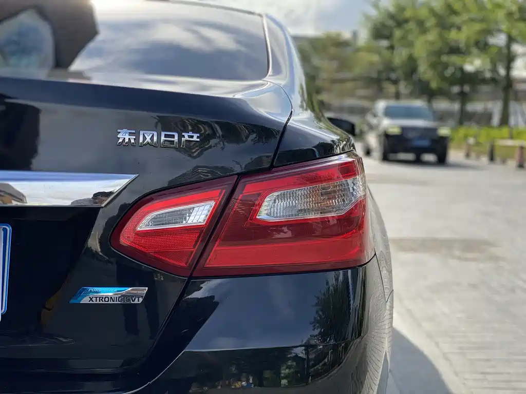 NISSAN TEANA 2019