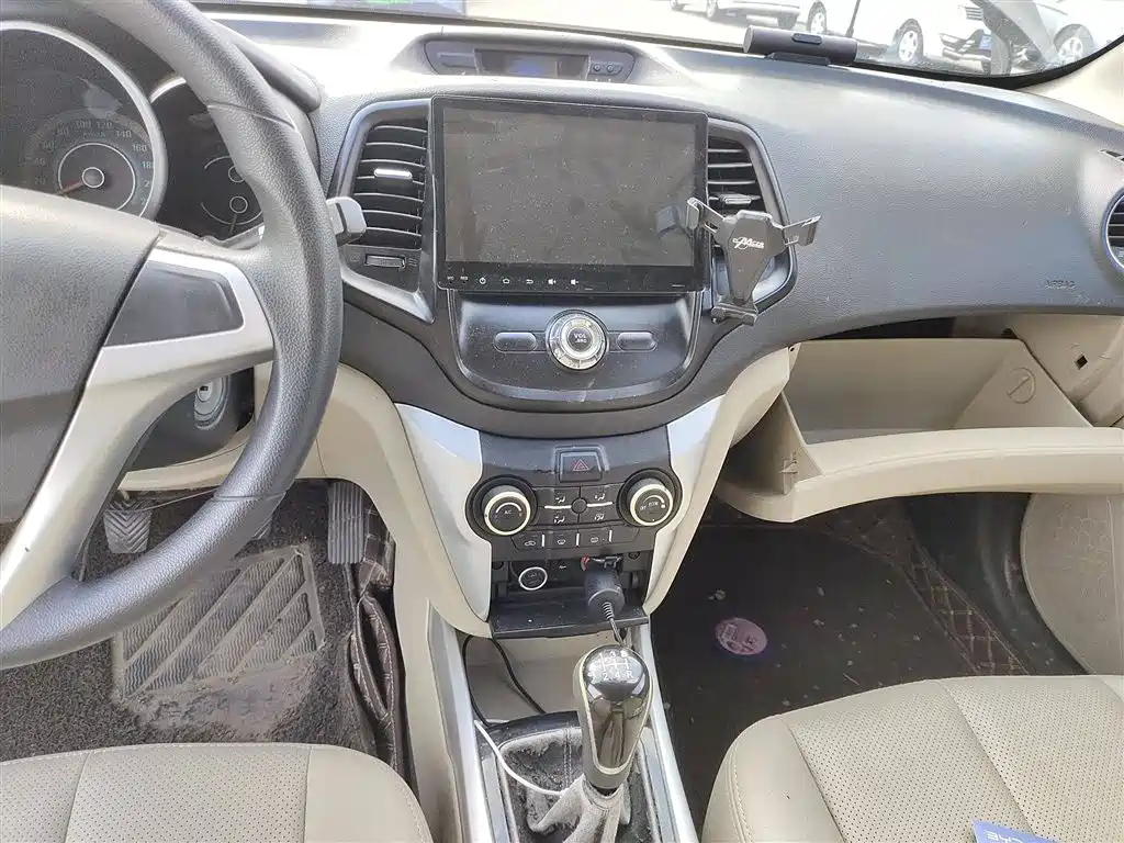 CHANGAN EADO 2014