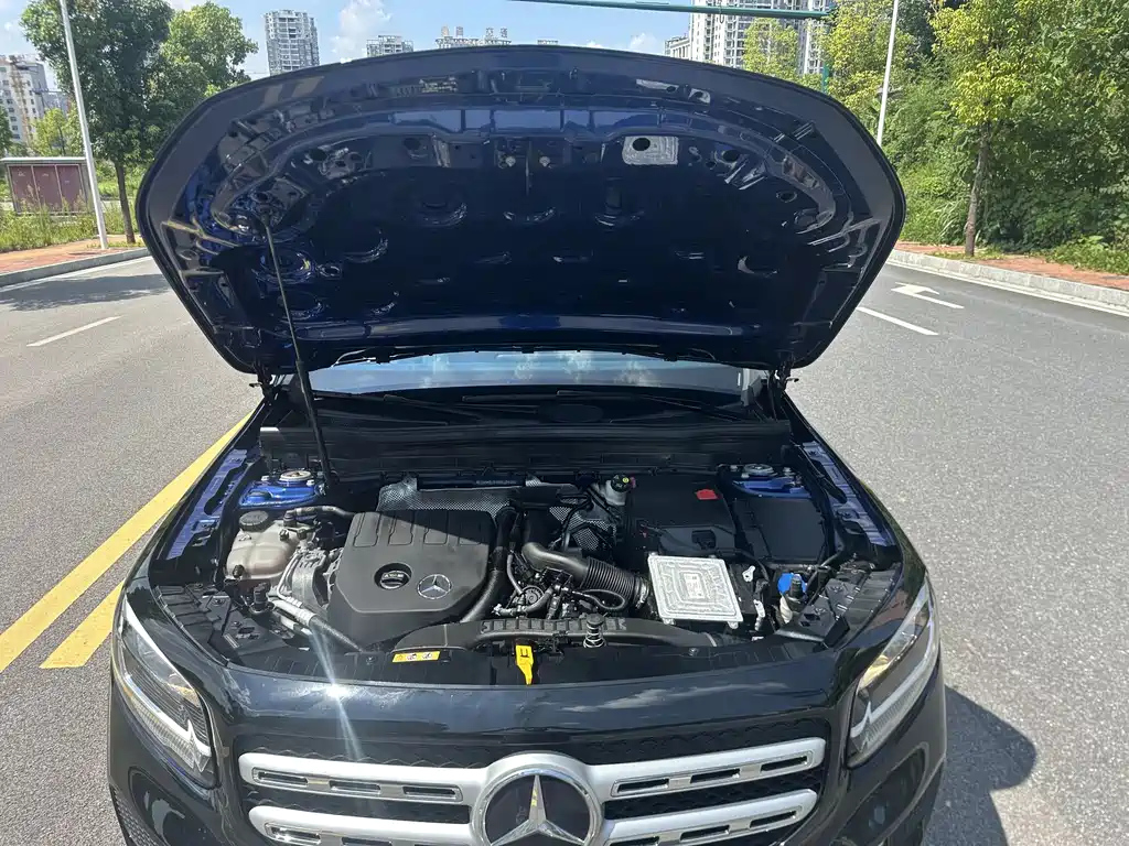 MERCEDES BENZ GLB 2022