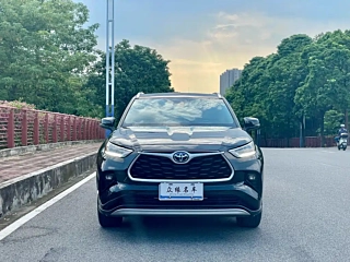 TOYOTA HIGHLANDER  2023