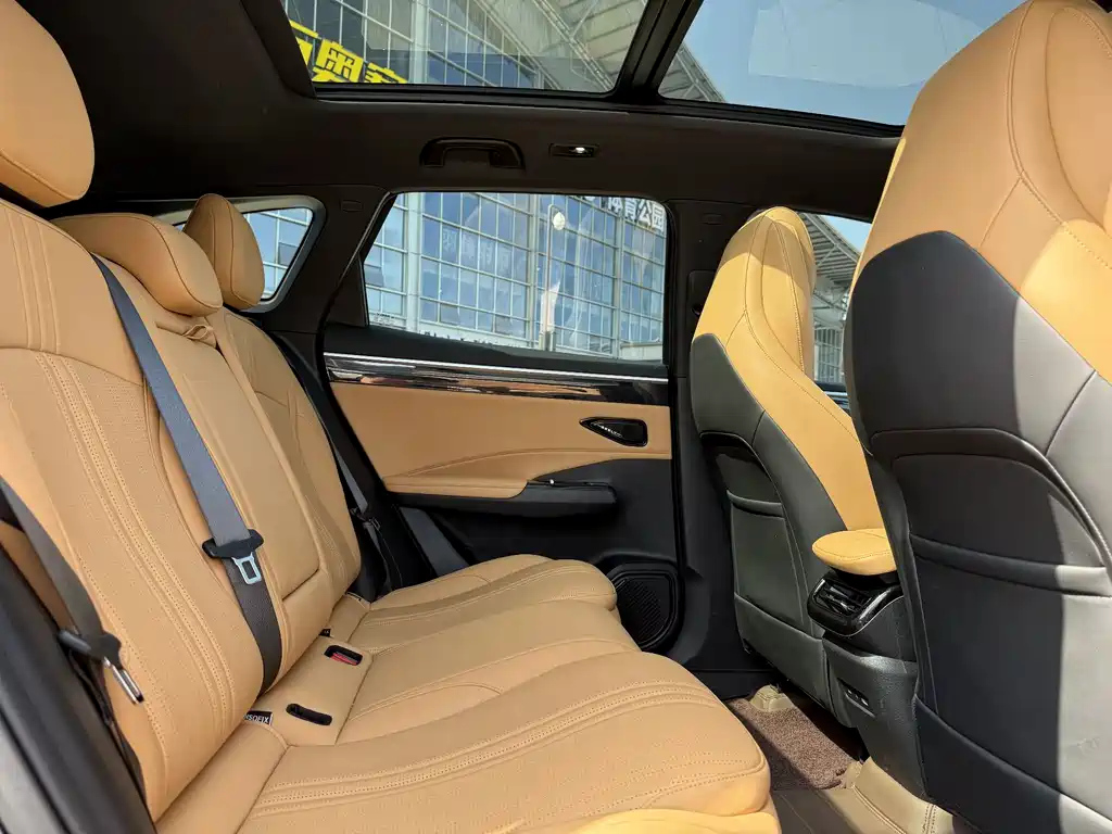 GEELY GALAXY GALAXY L7 2023