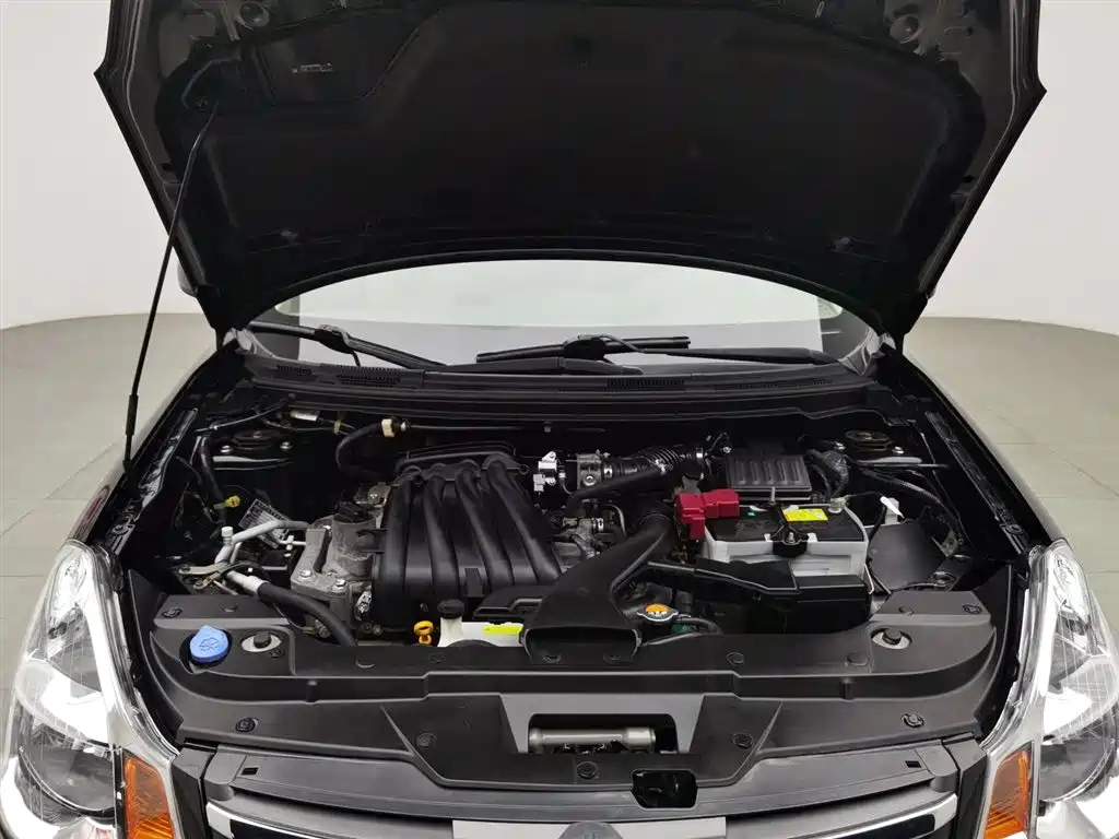 NISSAN SYLPHY 2016