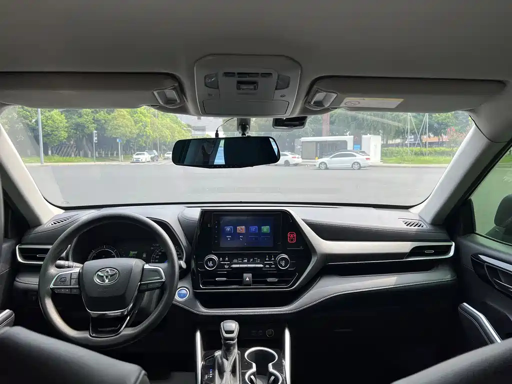 TOYOTA HIGHLANDER 2022