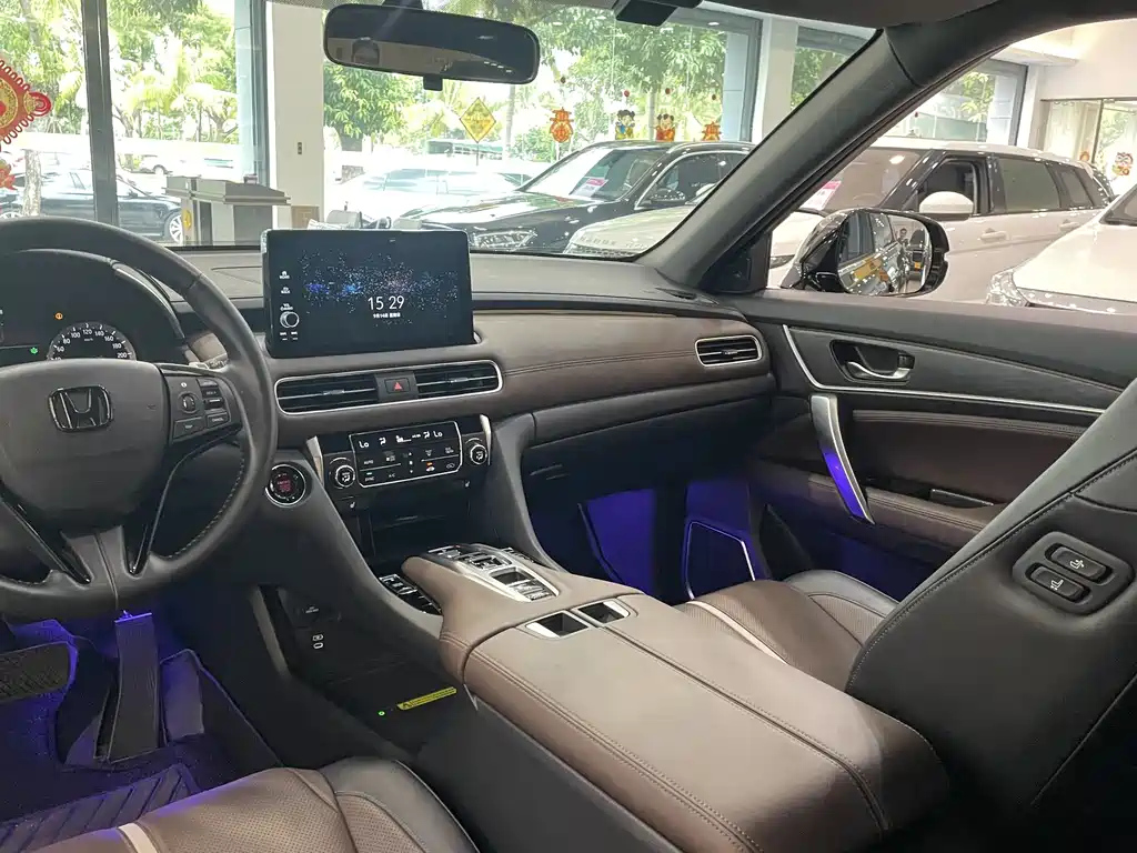 HONDA UR-V 2023