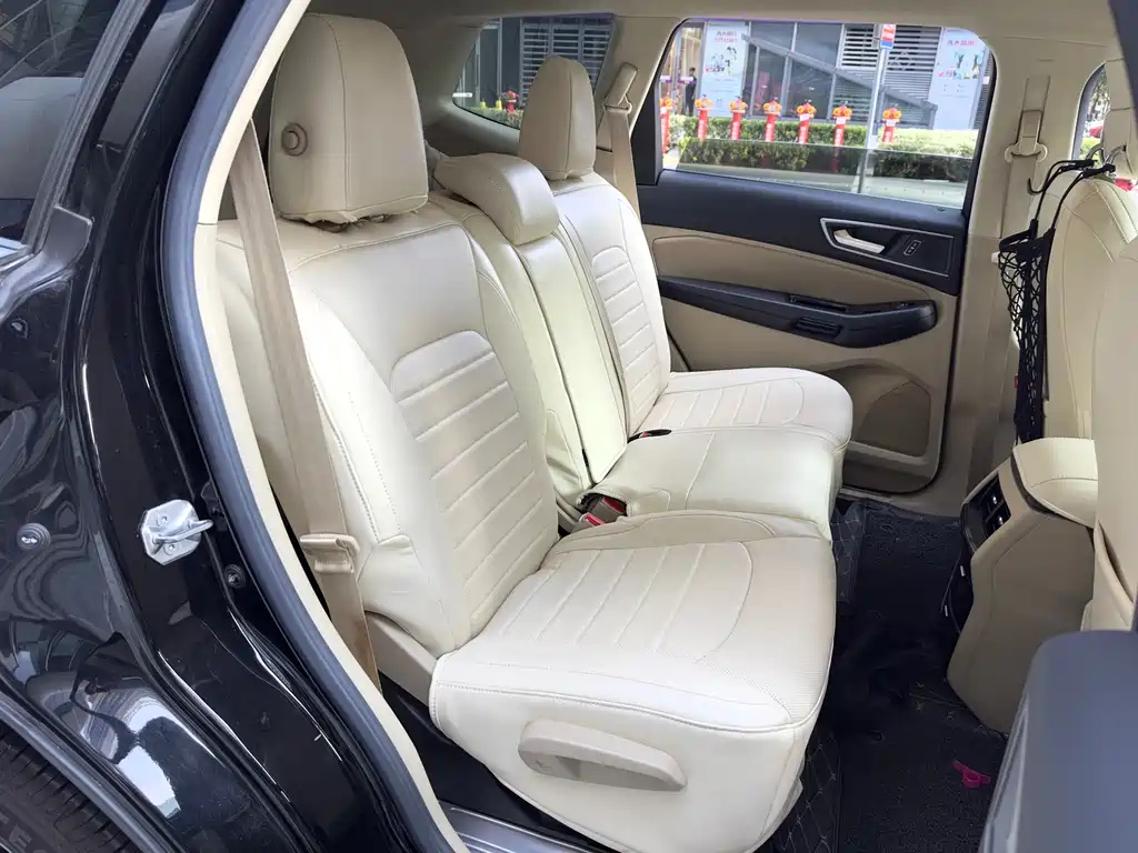 FORD EDGE 2017