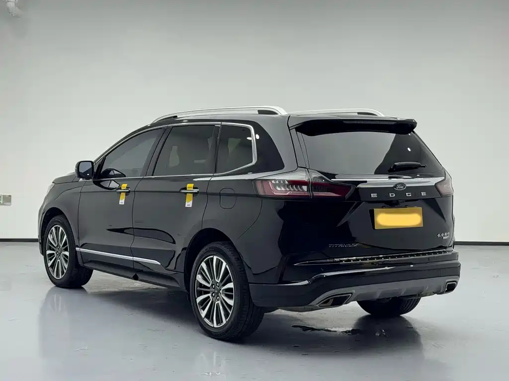 FORD EDGE 2021
