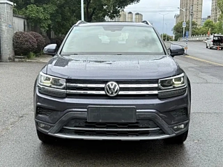 VOLKSWAGEN THARU  2020