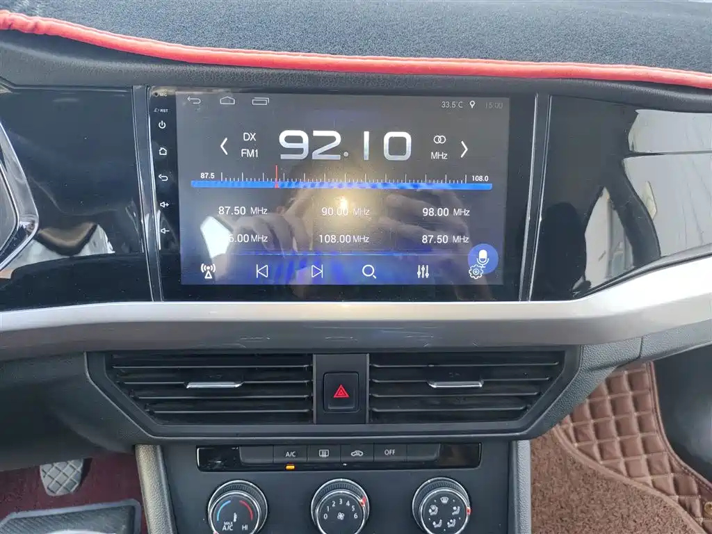 VOLKSWAGEN BORA 2019