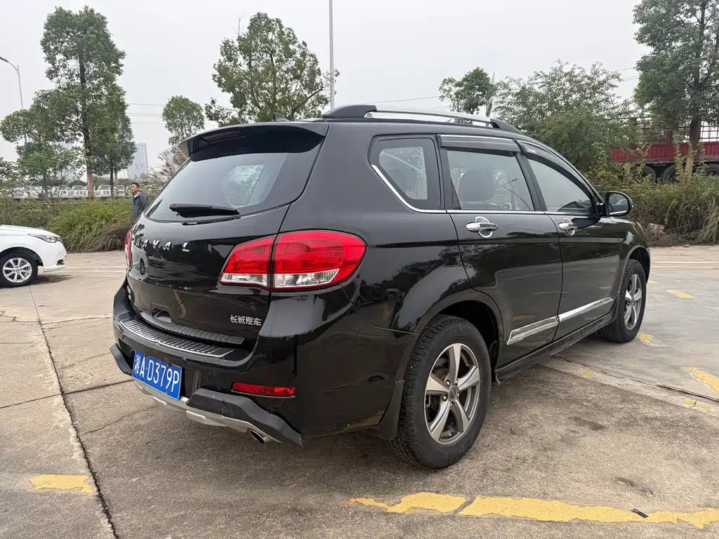 HAVAL H6 2015