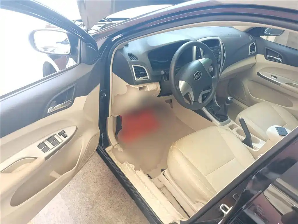 BYD F3 2014