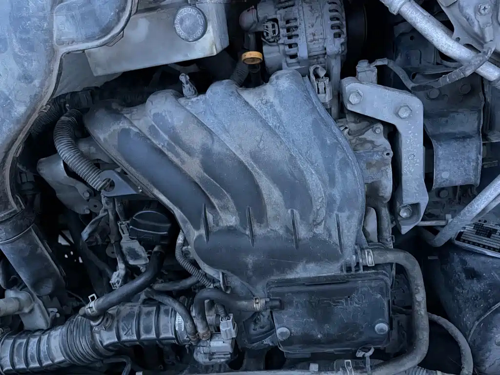 NISSAN LIVINA 2013