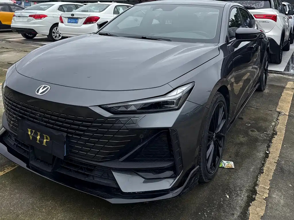 CHANGAN UNI-V 2023