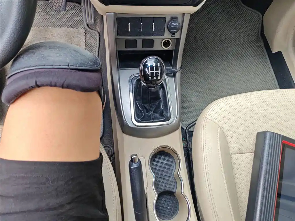 GEELY AUTO CLASSIC EMGRAND 2014