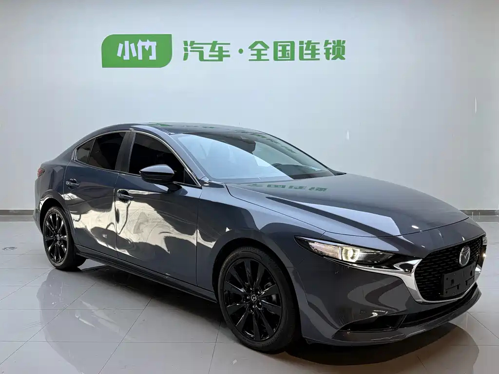 MAZDA 3 AXELA 2022