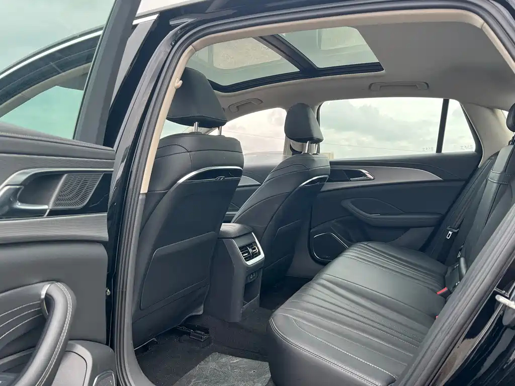 HONGQI H5 2023