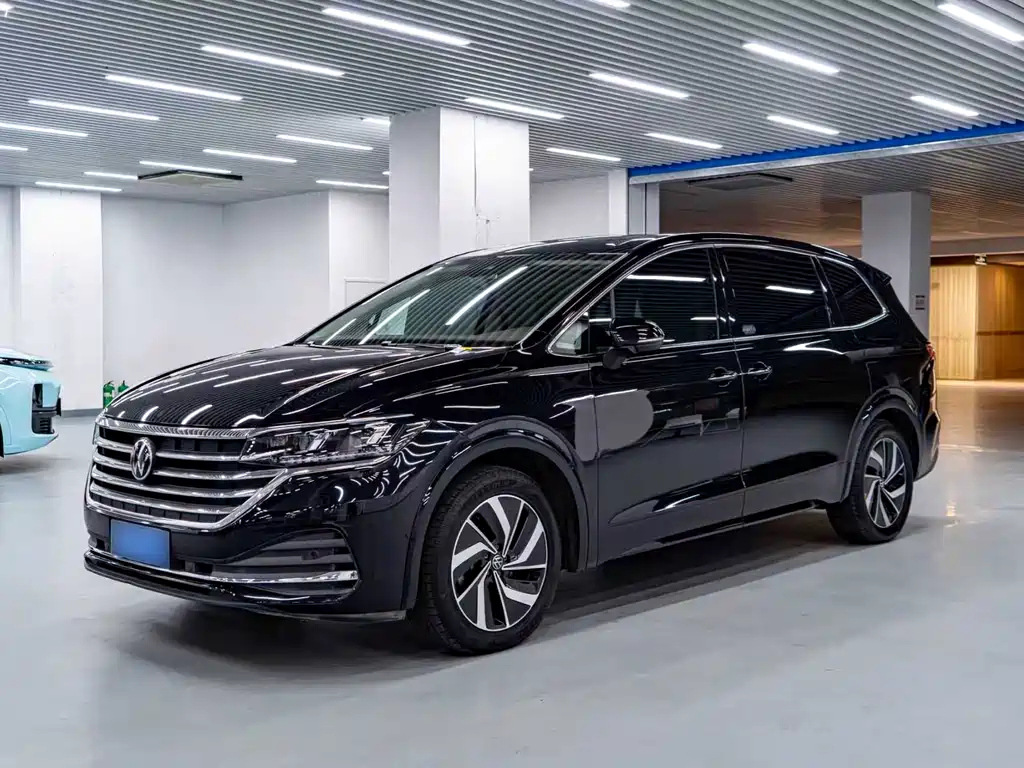 VOLKSWAGEN VILORAN 2024