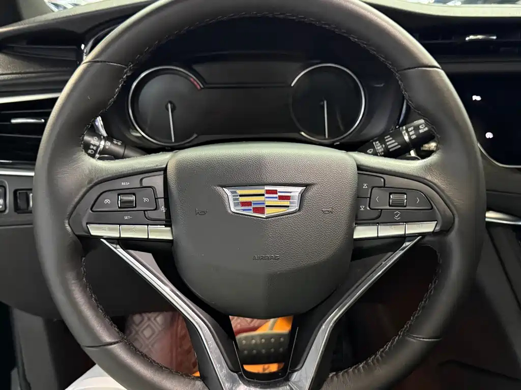 CADILLAC XT6 2020