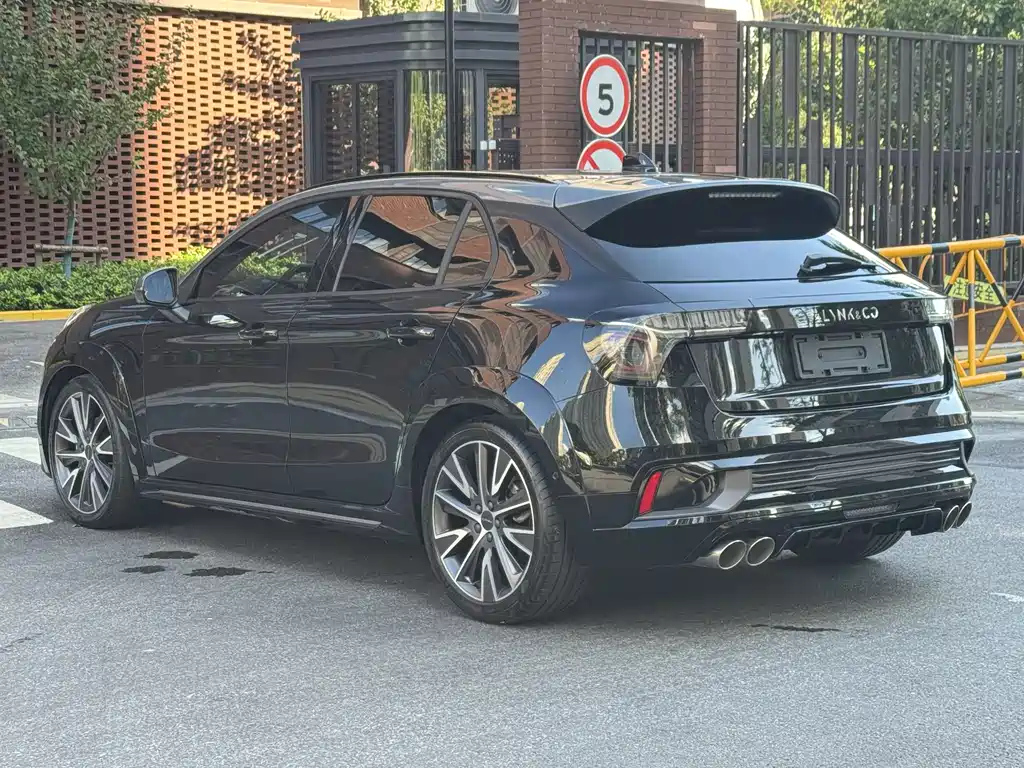 LYNK&CO 02 HATCHBACK 2022