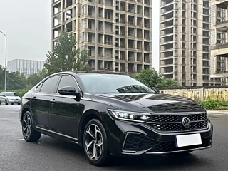 VOLKSWAGEN PASSAT 2022