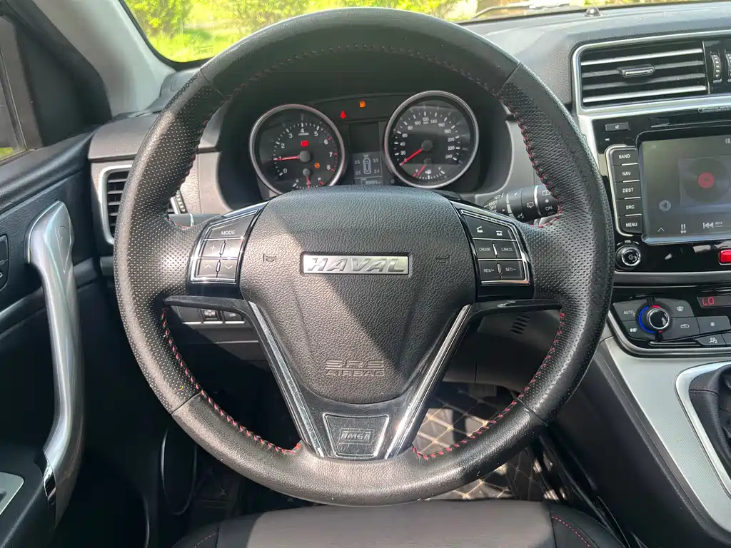 HAVAL M6 2017