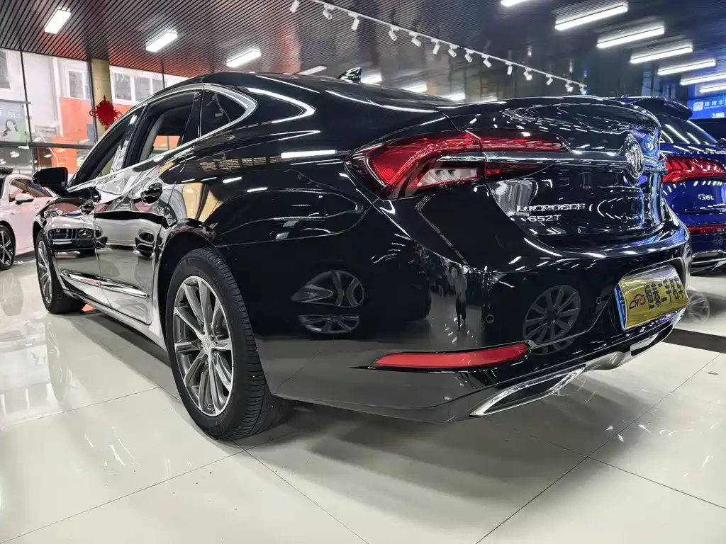 BUICK LACROSSE 2022