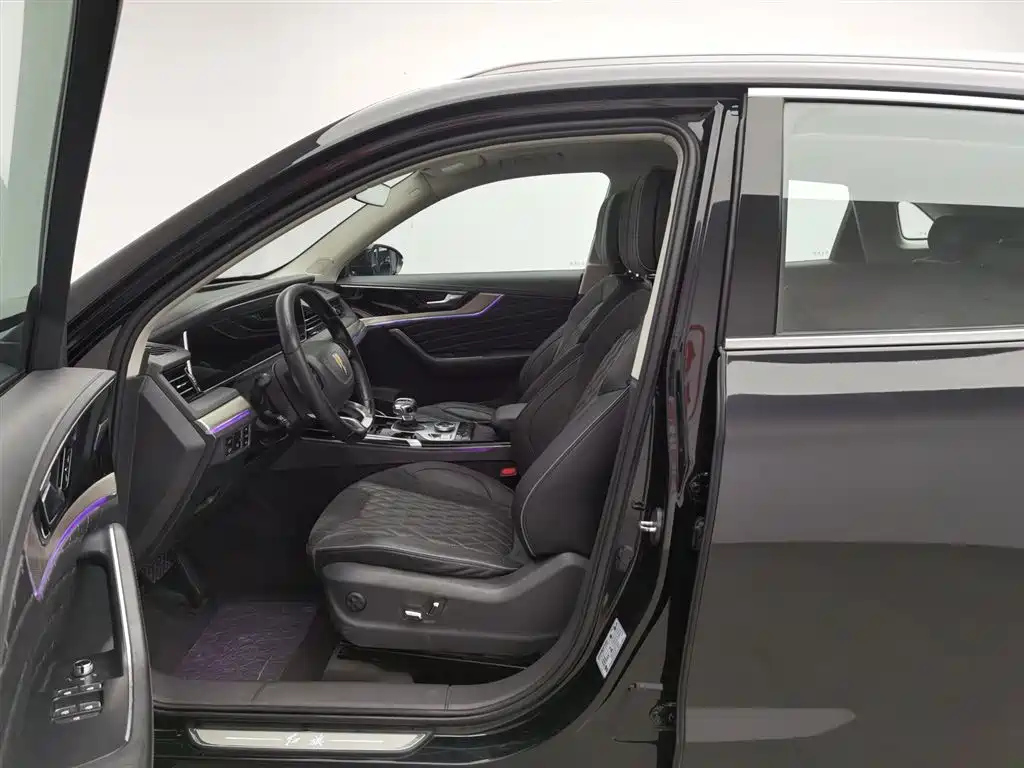 HONGQI HS5 2020
