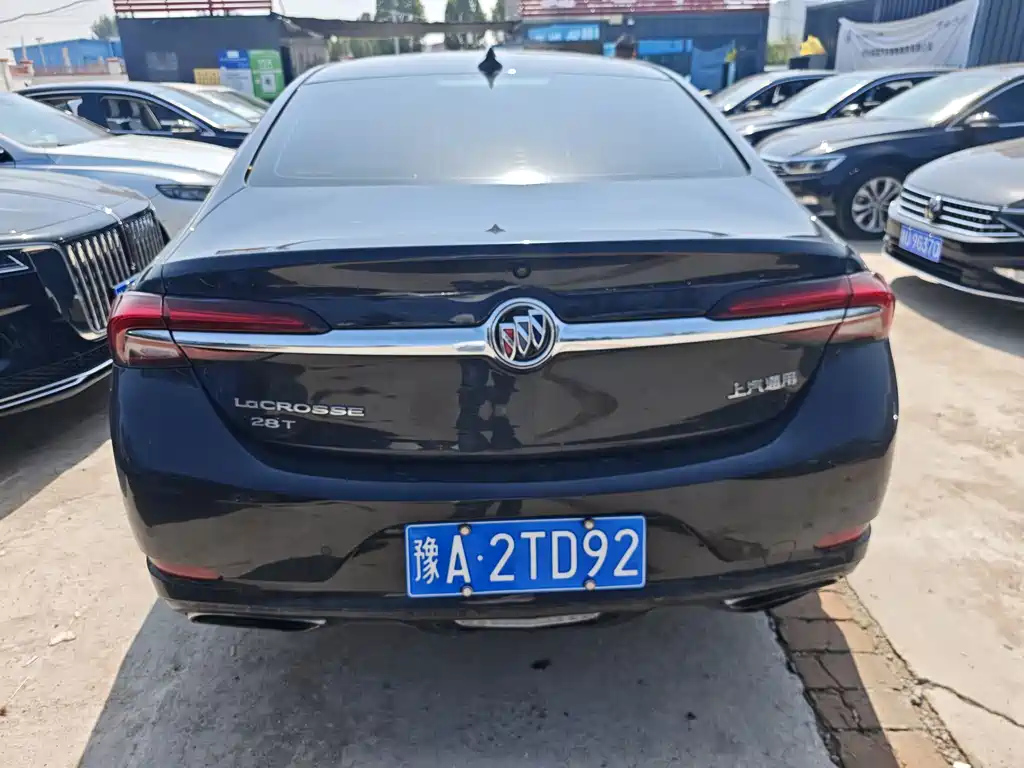 BUICK LACROSSE 2020