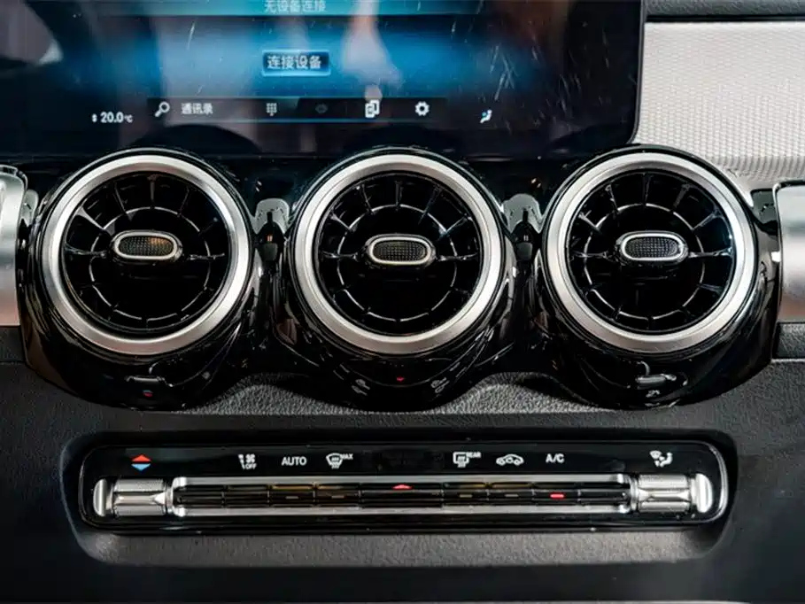 MERCEDES BENZ GLB 2023