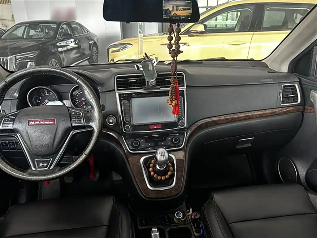 HAVAL H6 2015