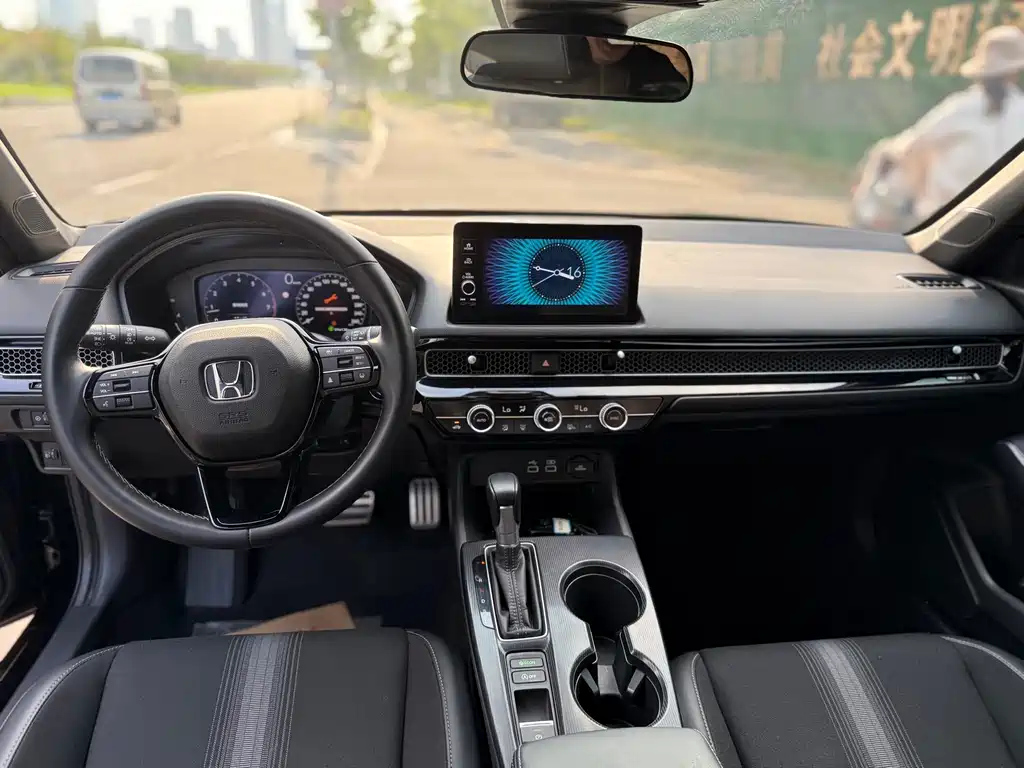 HONDA CIVIC 2023