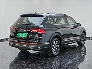 VOLKSWAGEN TIGUAN L 2021