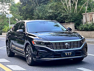 VOLKSWAGEN PASSAT 2022