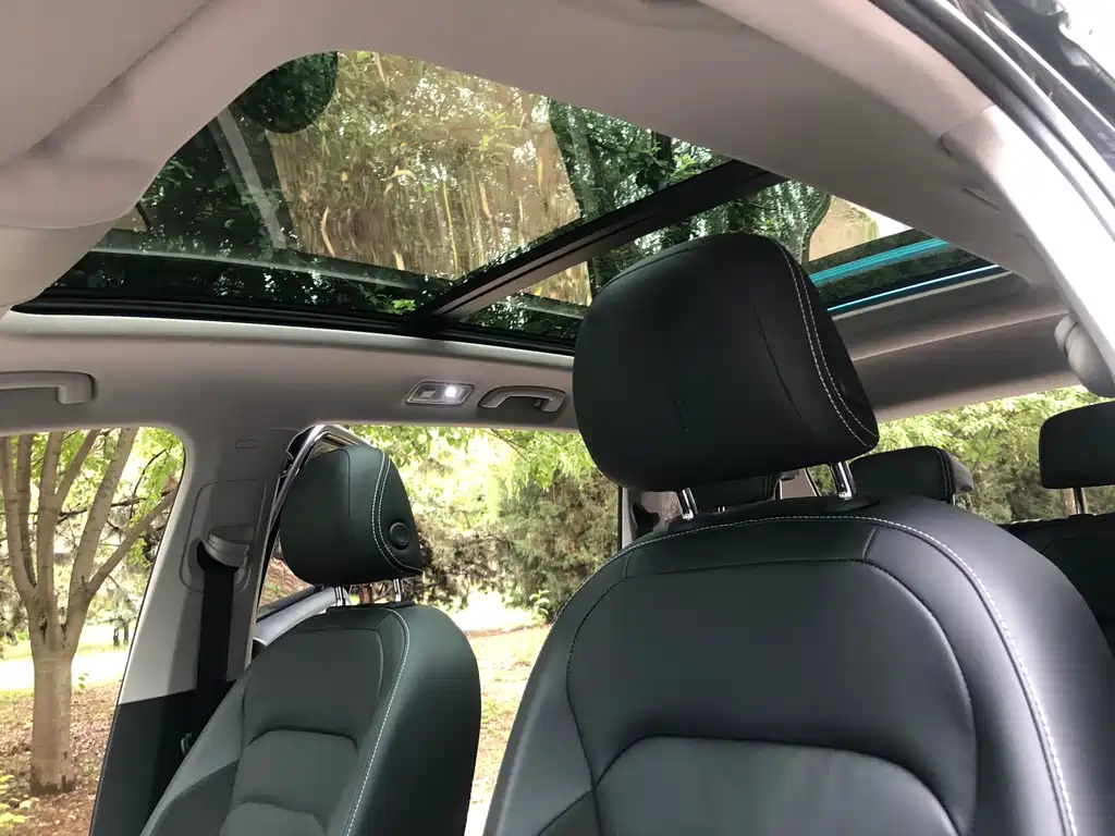 VOLKSWAGEN TIGUAN L 2017
