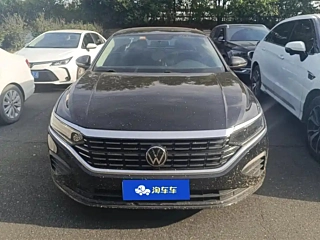 VOLKSWAGEN PASSAT 2024