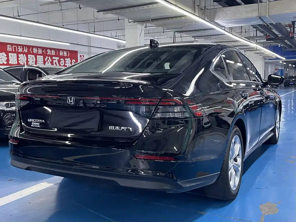 HONDA ACCORD 2025