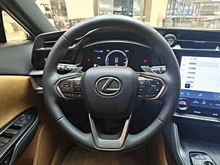 LEXUS RZ  2023 YEAR 450E 4WD  EDITION 2023