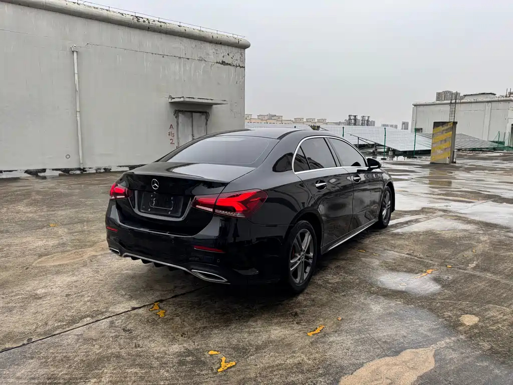 MERCEDES BENZ A-CLASS 2019