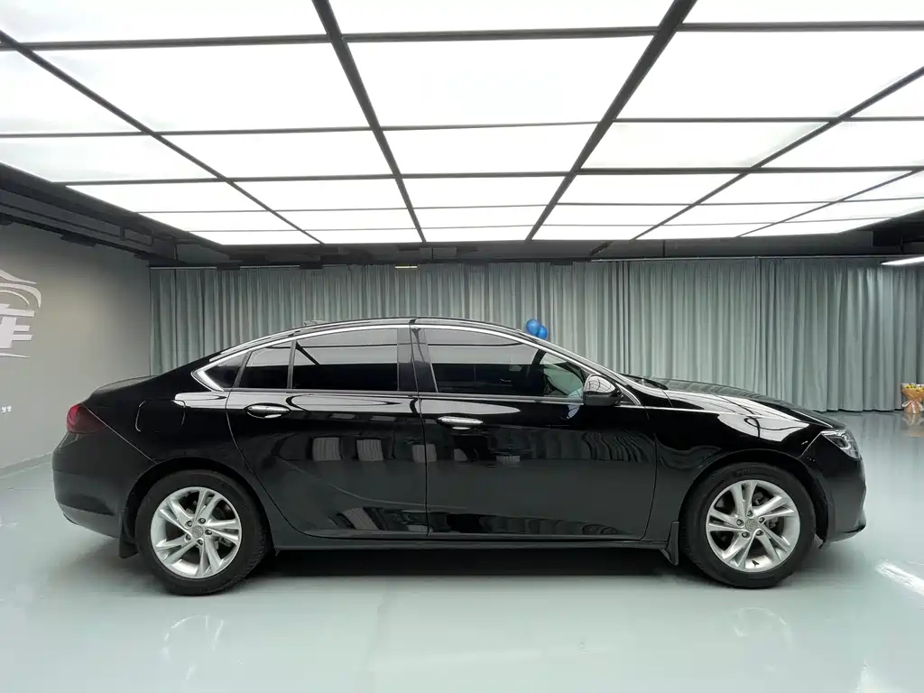 BUICK REGAL 2021