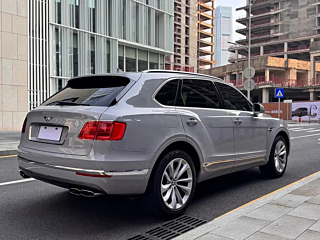 BENTLEY BENTAYGA  2018 YEAR 4.0T V8 2018