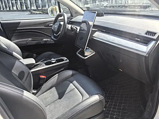 NETA AUTO V 2022 YEAR 400 LITE 2022